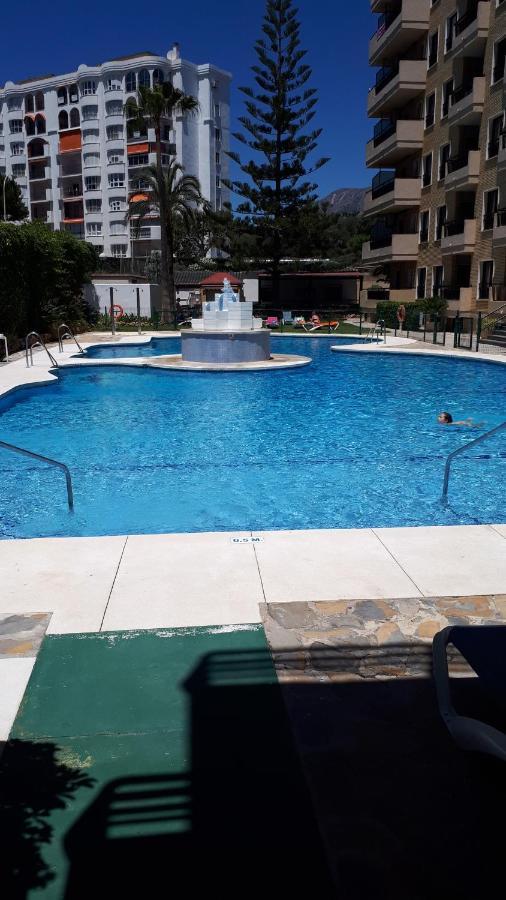 Nice Apartment In Hotel Ronda 4 First Beach Line Fuengirola Exterior photo